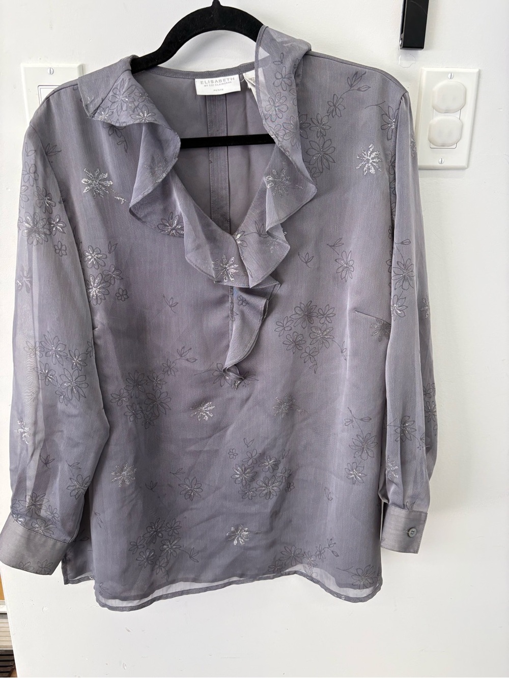 Y2K Vintage Liz Claiborne Lavender Floral Ruffle Blouse Fairy Flowy Peasant